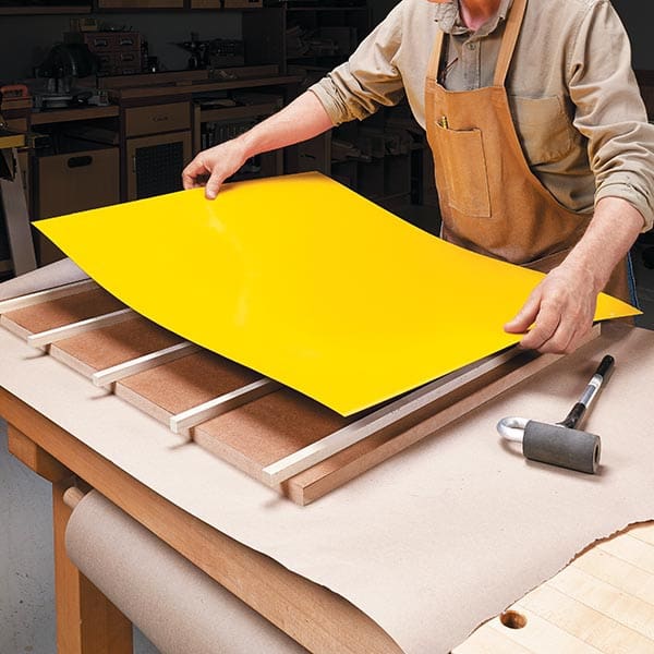 Use of contact adhesive